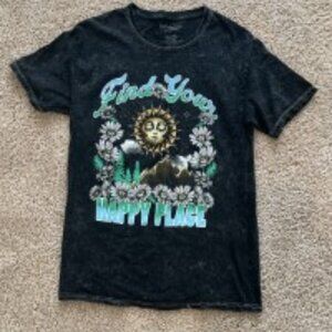 Find your happy place Tee.